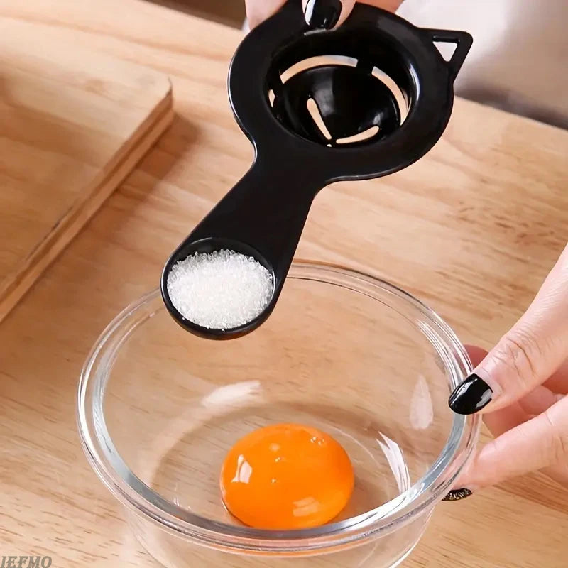 2-in-1 Cute Cartoon Cat Egg Separator & Measuring Cup Easy Yolk & White Filter for Baking and Cooking, Perfect Kitchen Gadget